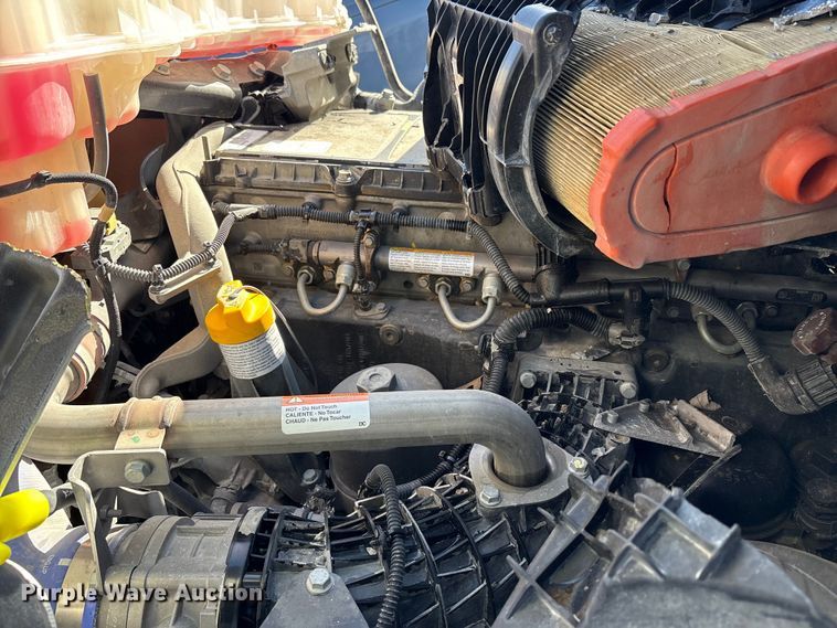 image for item YA1915 2024 Western Star 49X  dump truck