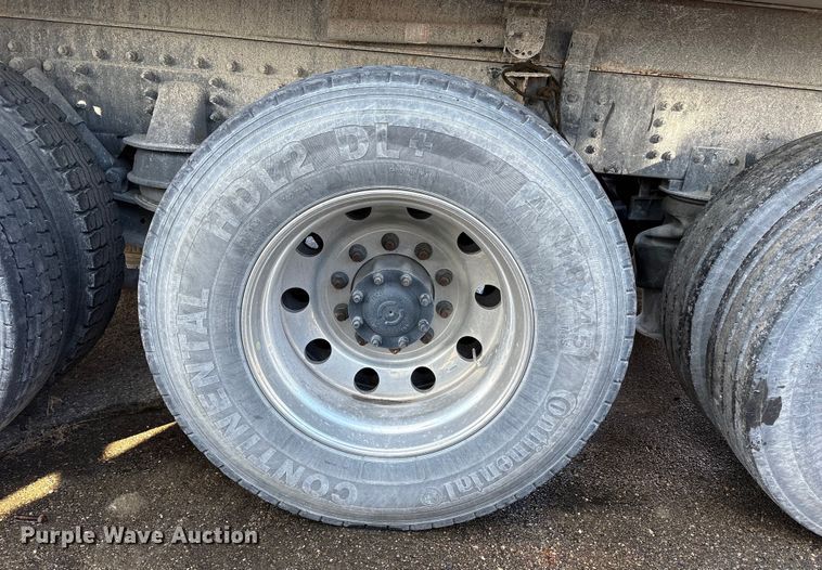 image for item YA1915 2024 Western Star 49X  dump truck