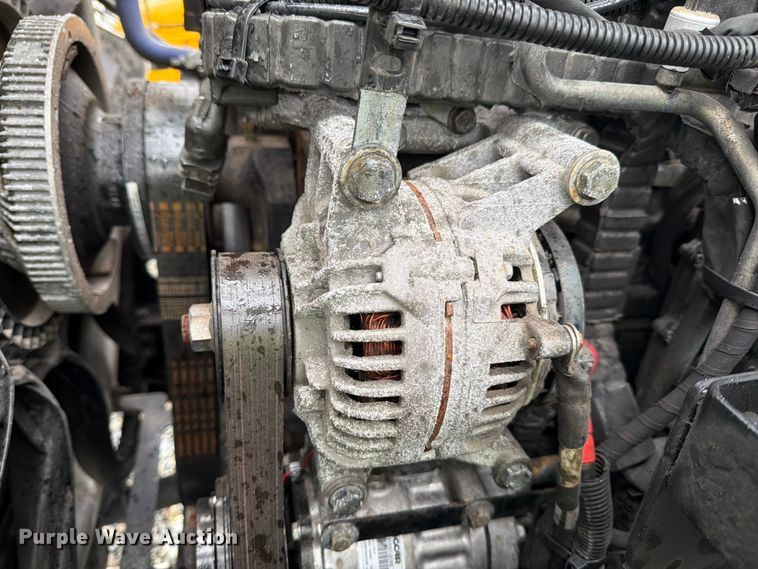 image for item YA1938 2020 Kenworth T880  vacuum truck