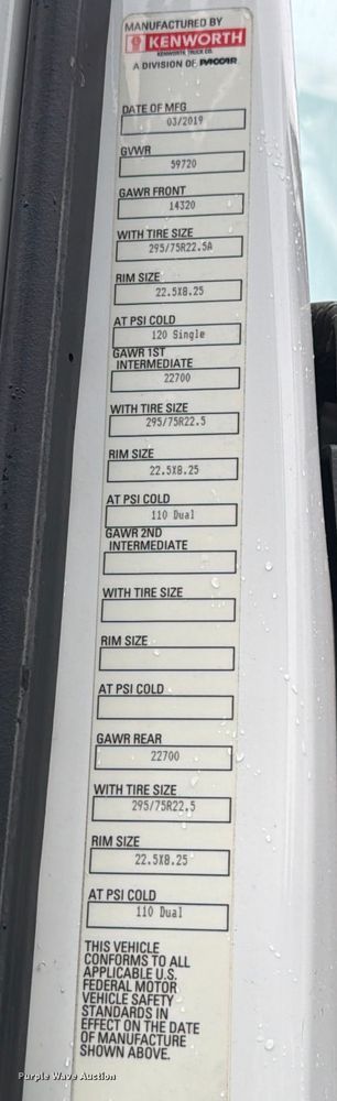 image for item YA1938 2020 Kenworth T880  vacuum truck