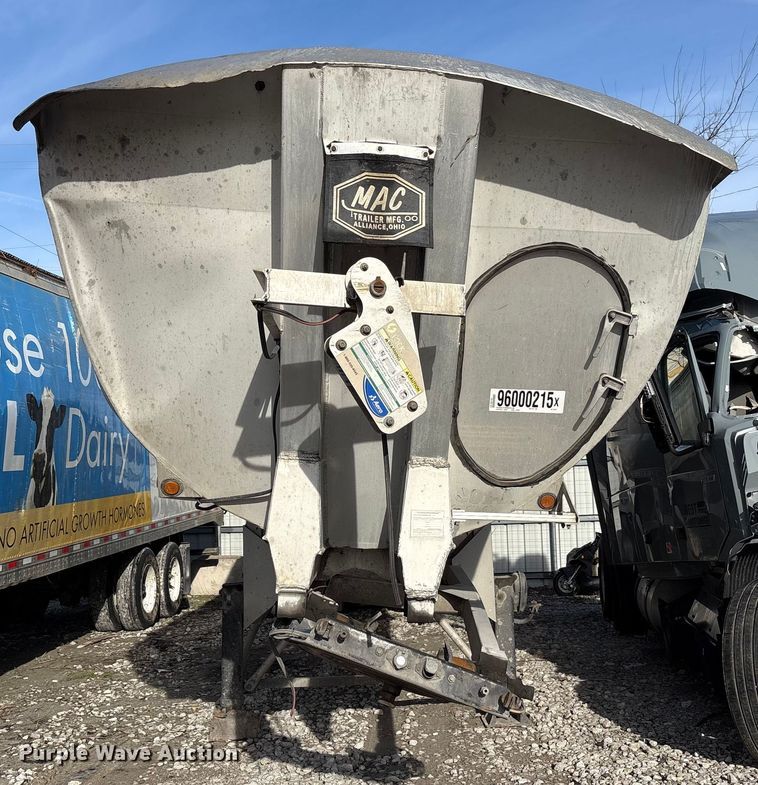 image for item YA1947 2008 MAC Mac Trailer Manufacturing end dump trailer