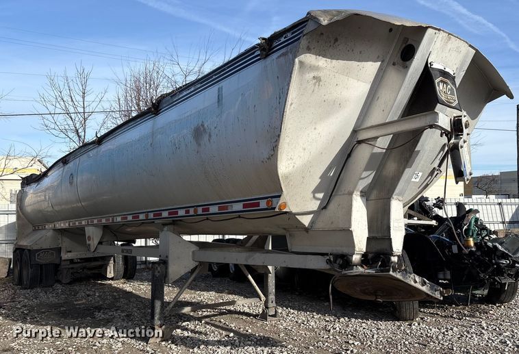 image for item YA1947 2008 MAC Mac Trailer Manufacturing end dump trailer
