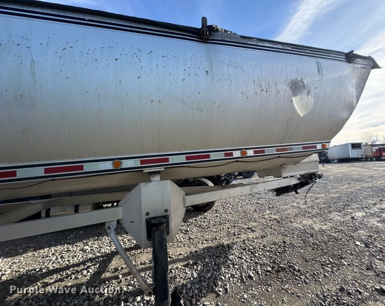 image for item YA1947 2008 MAC Mac Trailer Manufacturing end dump trailer