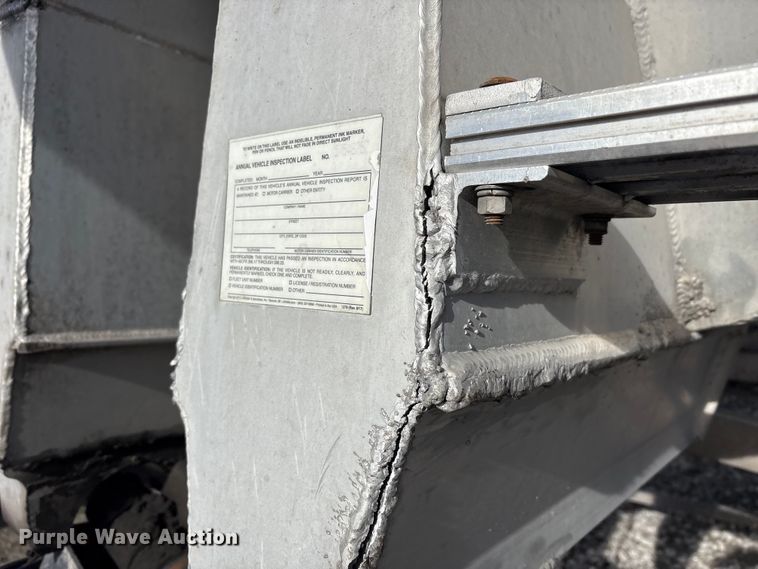 image for item YA1947 2008 MAC Mac Trailer Manufacturing end dump trailer