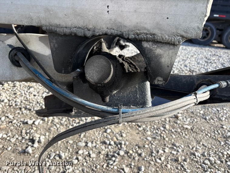 image for item YA1947 2008 MAC Mac Trailer Manufacturing end dump trailer