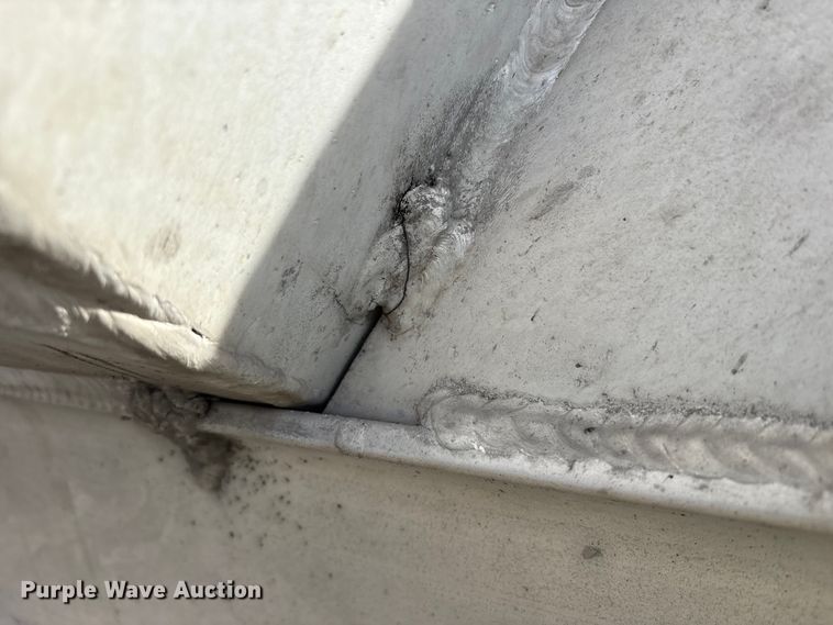 image for item YA1947 2008 MAC Mac Trailer Manufacturing end dump trailer