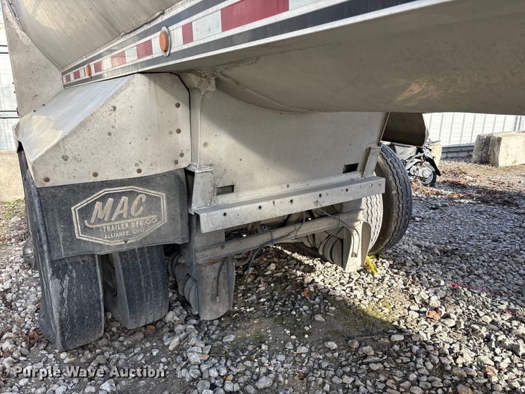 image for item YA1947 2008 MAC Mac Trailer Manufacturing end dump trailer