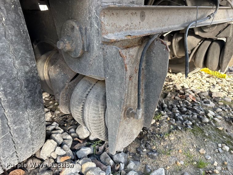 image for item YA1947 2008 MAC Mac Trailer Manufacturing end dump trailer