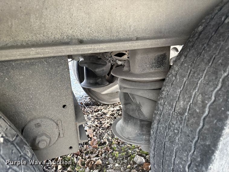 image for item YA1947 2008 MAC Mac Trailer Manufacturing end dump trailer