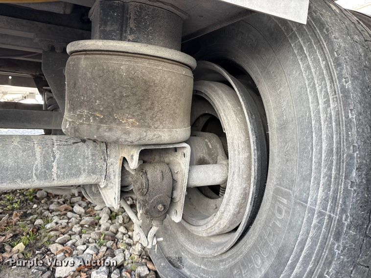 image for item YA1947 2008 MAC Mac Trailer Manufacturing end dump trailer