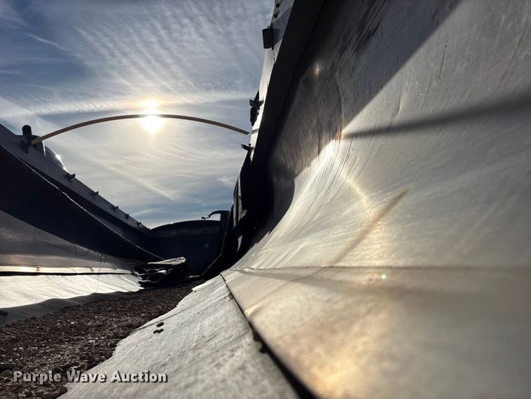 image for item YA1947 2008 MAC Mac Trailer Manufacturing end dump trailer