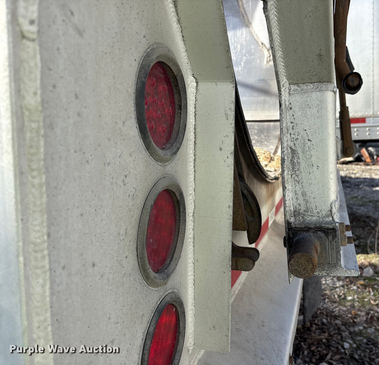 image for item YA1947 2008 MAC Mac Trailer Manufacturing end dump trailer