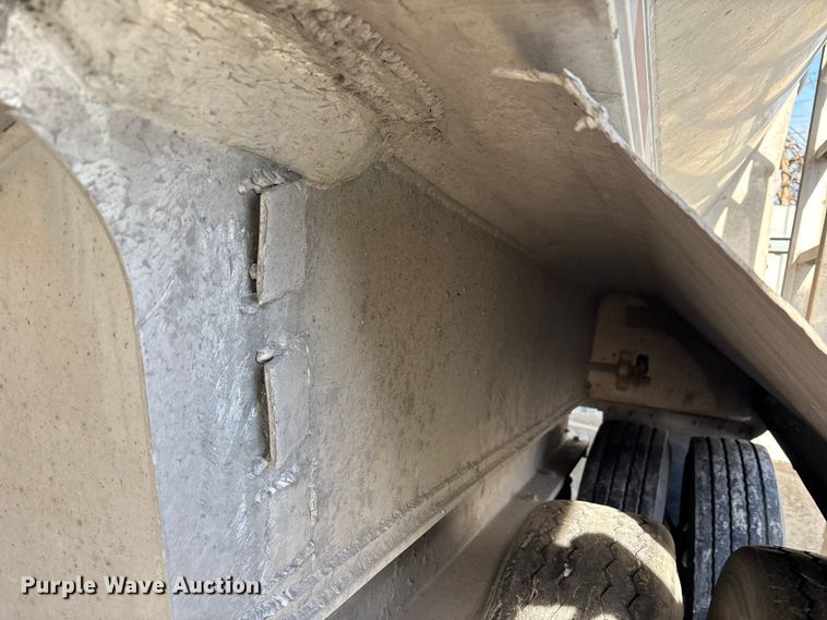 image for item YA1947 2008 MAC Mac Trailer Manufacturing end dump trailer