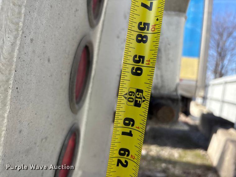 image for item YA1947 2008 MAC Mac Trailer Manufacturing end dump trailer