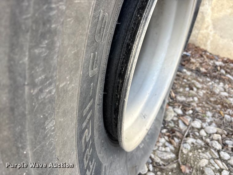 image for item YA1947 2008 MAC Mac Trailer Manufacturing end dump trailer