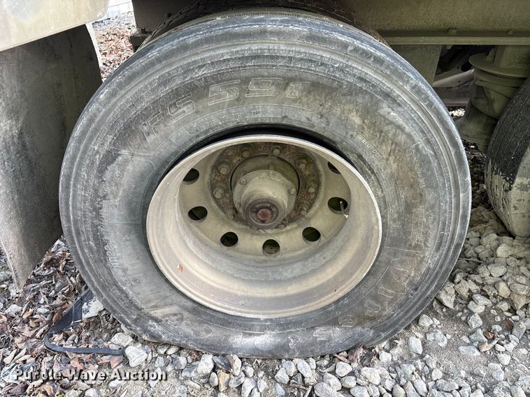 image for item YA1947 2008 MAC Mac Trailer Manufacturing end dump trailer