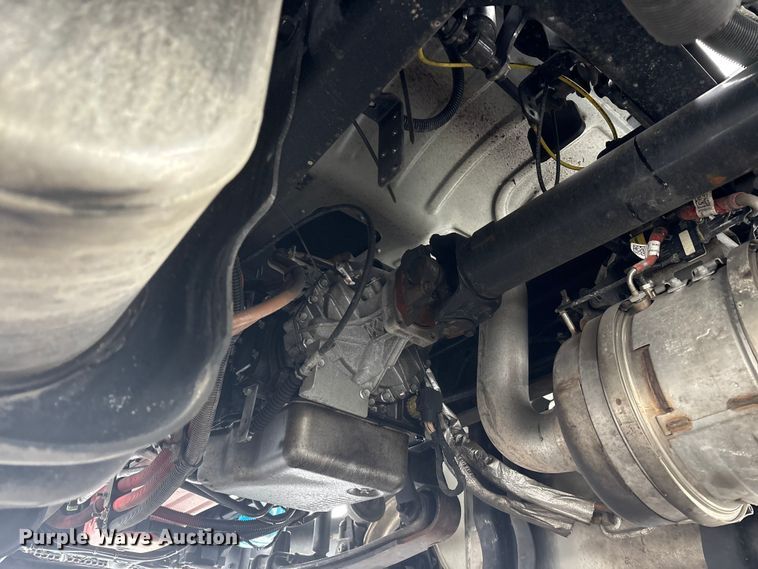 image for item YA2019 2024 Freightliner Business Class M2 box truck