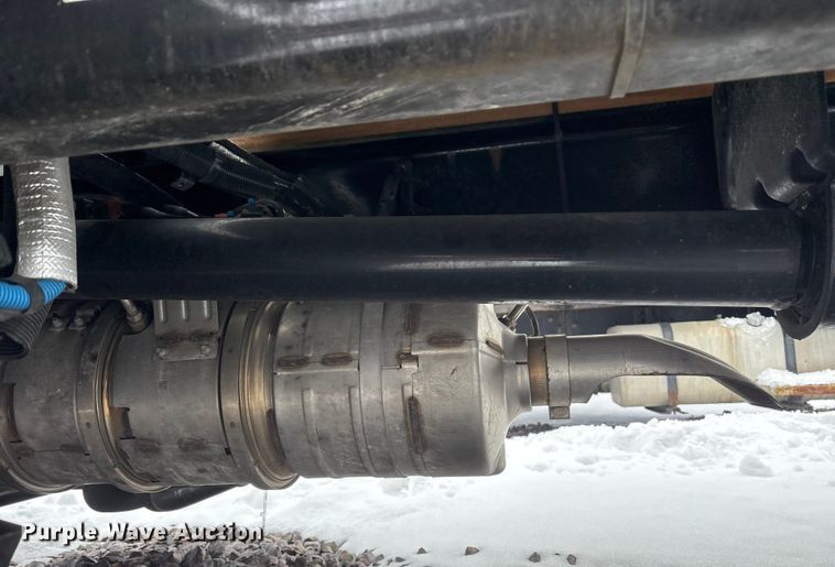 image for item YA2019 2024 Freightliner Business Class M2 box truck