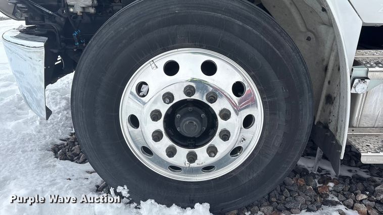 image for item YA2019 2024 Freightliner Business Class M2 box truck