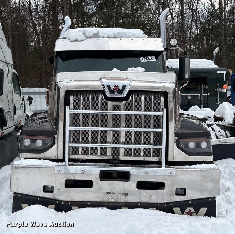 image for item YA2161 2024 Western Star 49X semi truck