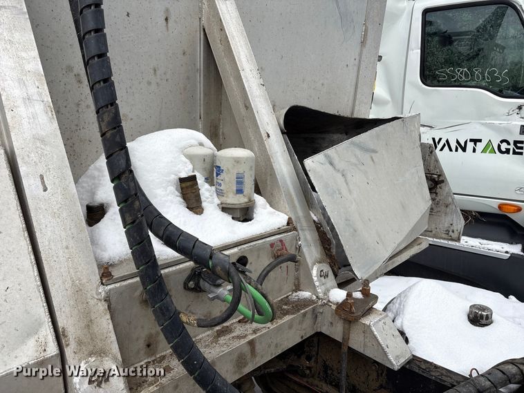 image for item YA2161 2024 Western Star 49X semi truck