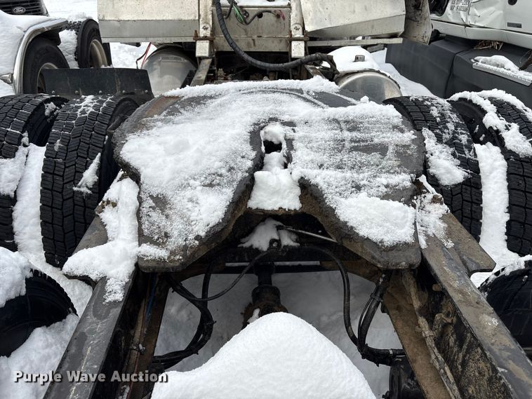 image for item YA2161 2024 Western Star 49X semi truck