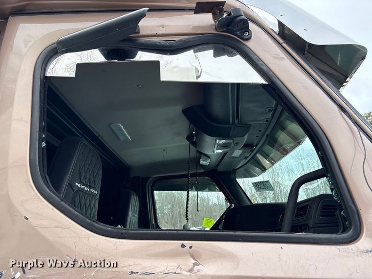 image for item YA2161 2024 Western Star 49X semi truck