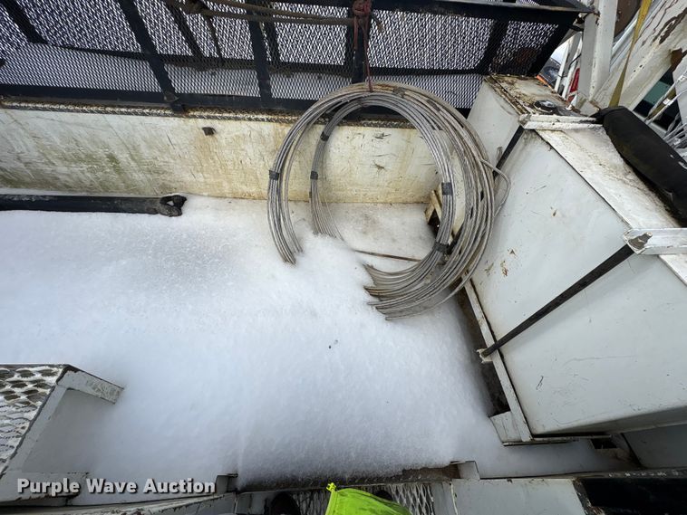 image for item YA2173 2019 International 7300 digger derrick truck