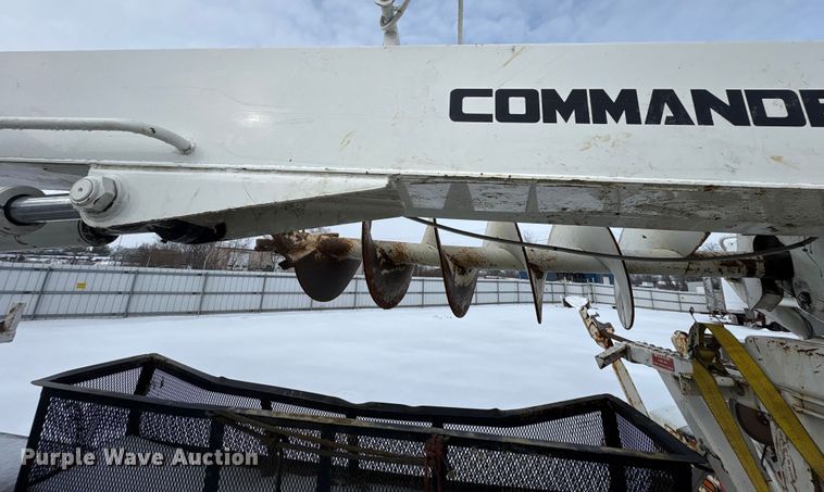 image for item YA2173 2019 International 7300 digger derrick truck