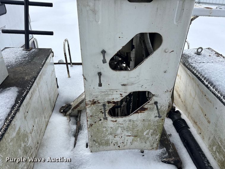 image for item YA2173 2019 International 7300 digger derrick truck