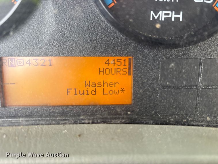 image for item YA2173 2019 International 7300 digger derrick truck