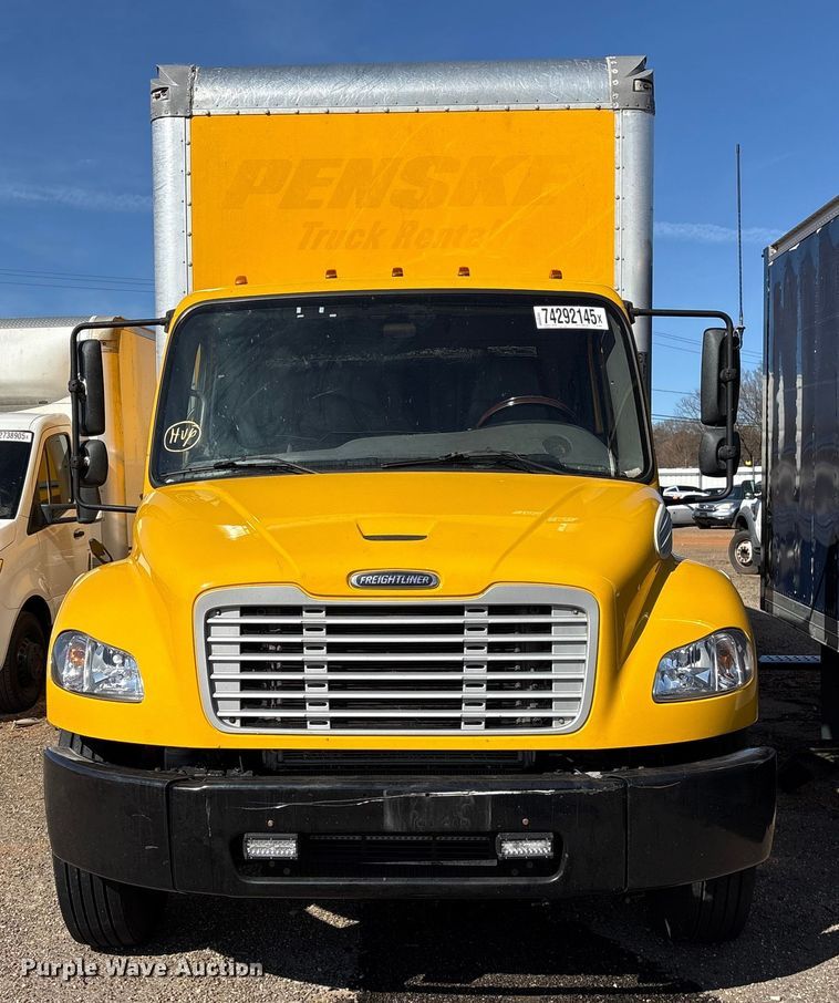 image for item YA2245 2019 Freightliner Business Class M2 box truck