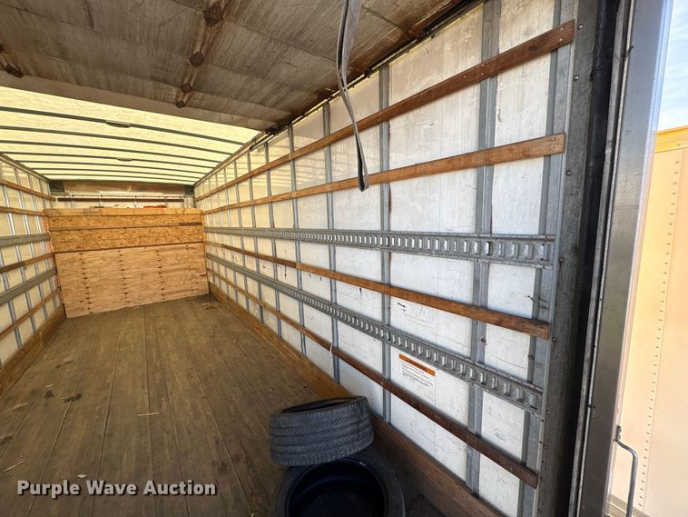 image for item YA2245 2019 Freightliner Business Class M2 box truck