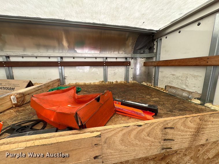 image for item YA2245 2019 Freightliner Business Class M2 box truck