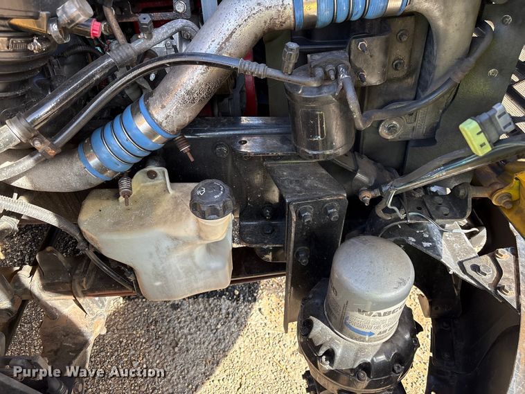 image for item YA2245 2019 Freightliner Business Class M2 box truck