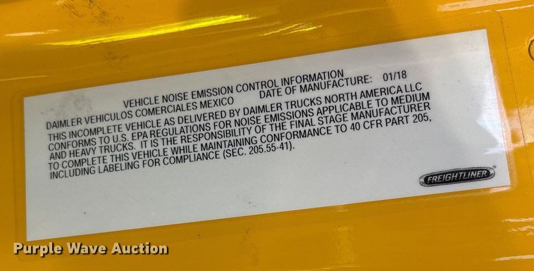 image for item YA2245 2019 Freightliner Business Class M2 box truck