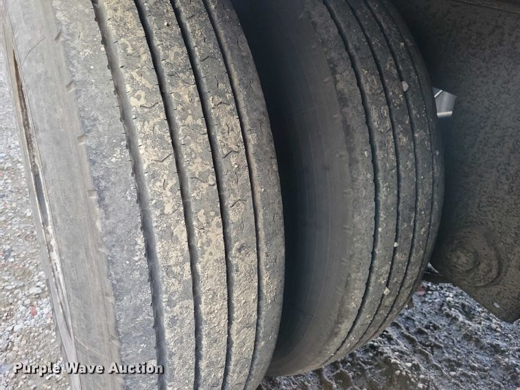 image for item YA2252 2023 Atro dry van trailer