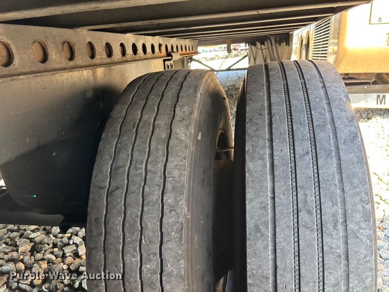 image for item YA2420 2023 ATRO dry van trailer