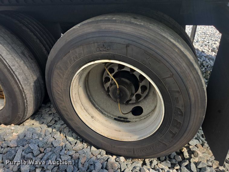 image for item YA2420 2023 Atro dry van trailer