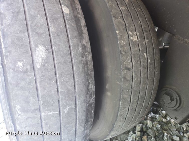 image for item YA2420 2023 Atro dry van trailer