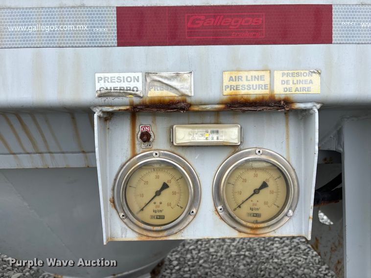 image for item YA2446 2022 Gallegos pneumatic dry bulk trailer