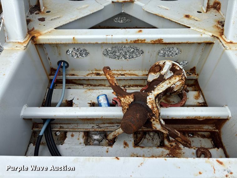 image for item YA2446 2022 Gallegos pneumatic dry bulk trailer