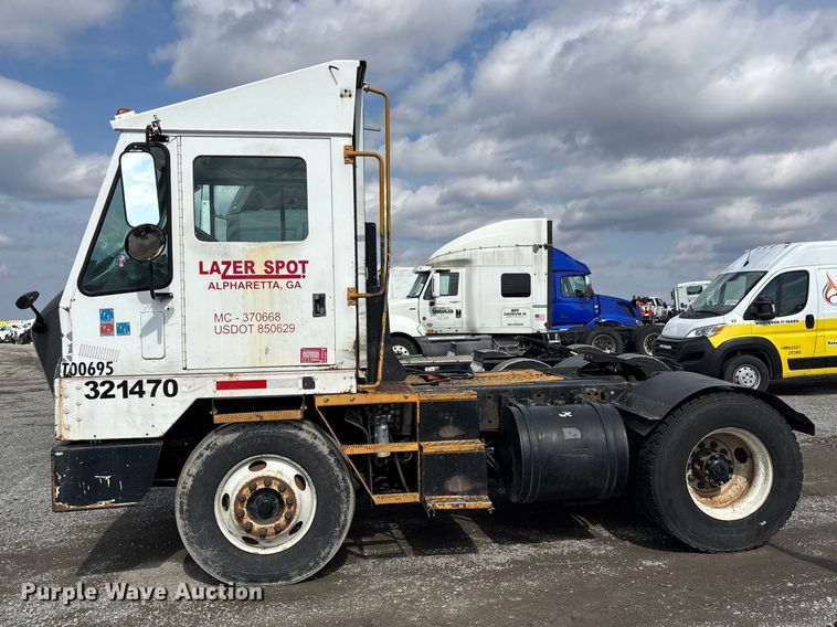 image for item YA2490 2008 Kalmar Ottawa yard truck