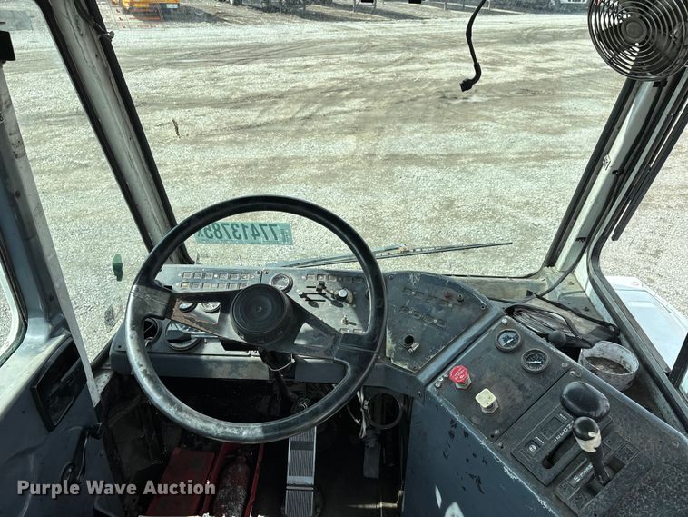 image for item YA2490 2008 Kalmar Ottawa yard truck