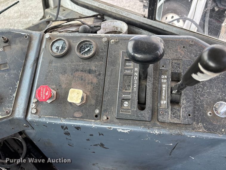 image for item YA2490 2008 Kalmar Ottawa yard truck