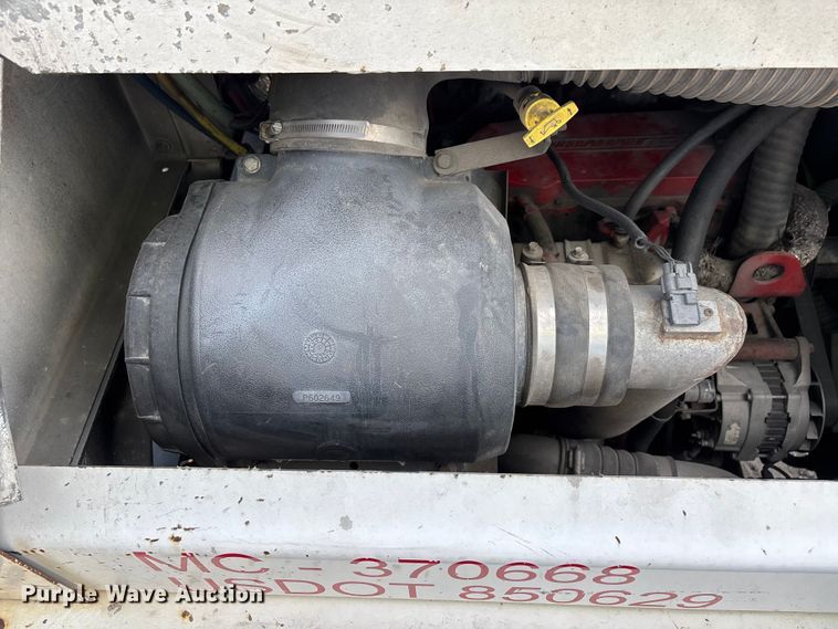 image for item YA2490 2008 Kalmar Ottawa yard truck