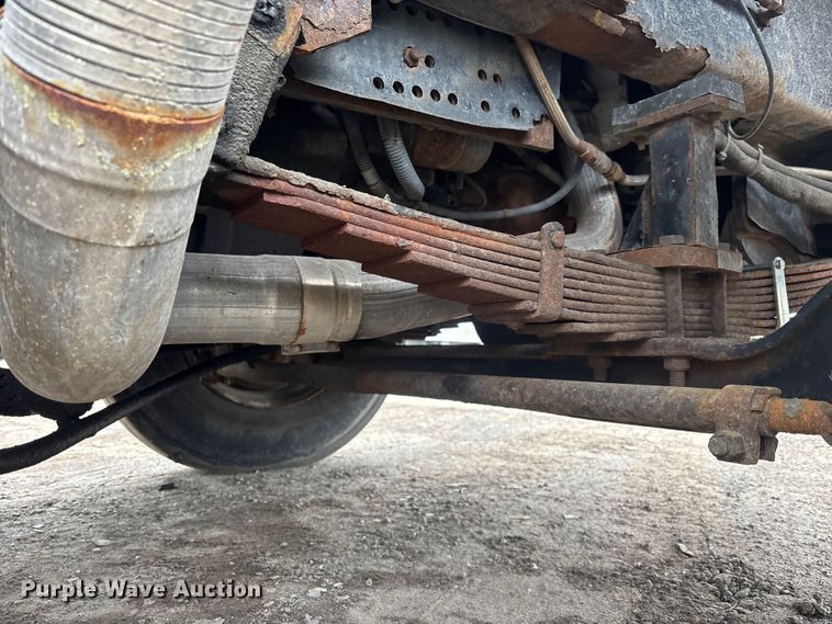 image for item YA2491 2006 Kalmar Ottawa yard truck