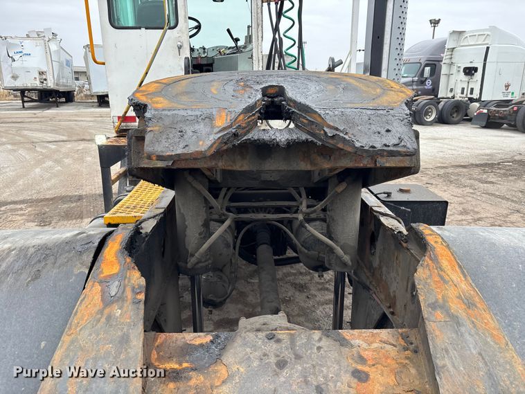 image for item YA2491 2006 Kalmar Ottawa yard truck