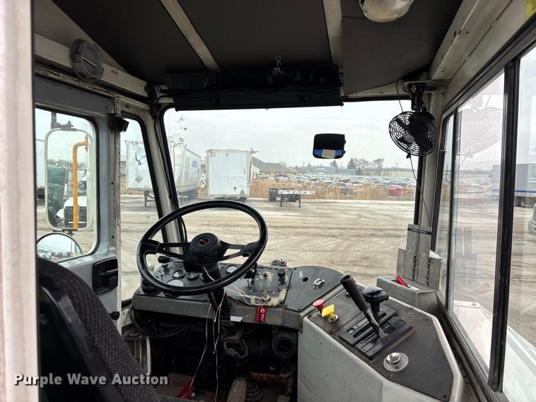 image for item YA2491 2006 Kalmar Ottawa yard truck