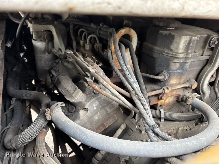 image for item YA2491 2006 Kalmar Ottawa yard truck